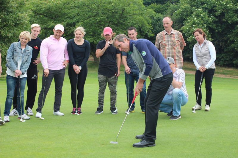 Golf-Michael-Baldringer-Willich-Duvenhof-Golf-DGV-Platzreifekurs